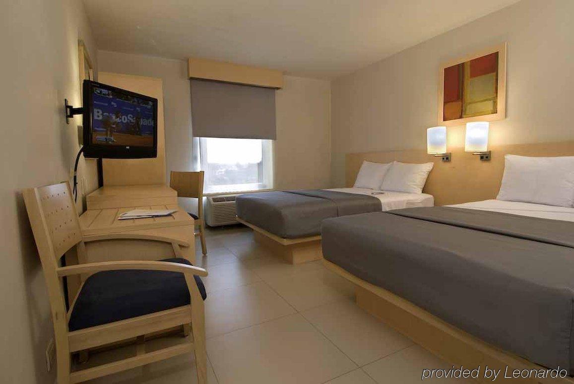 City Express By Marriott Lazaro Cardenas Oda fotoğraf
